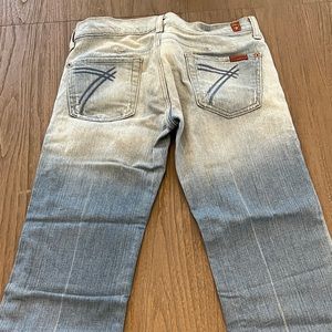 7 For all Mankind cropped jeans size 30
